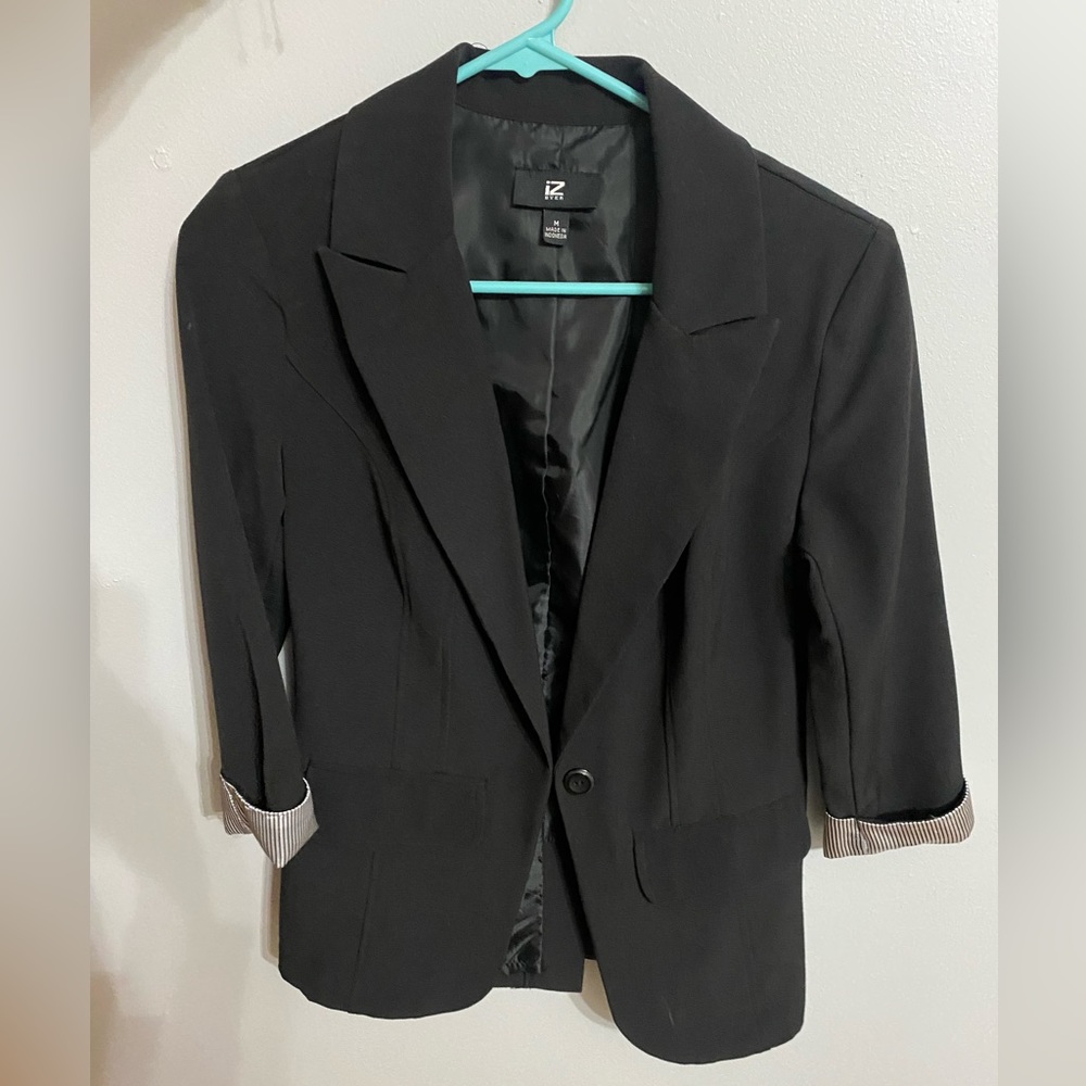 Iz Byer 3/4 Sleeve Blazer